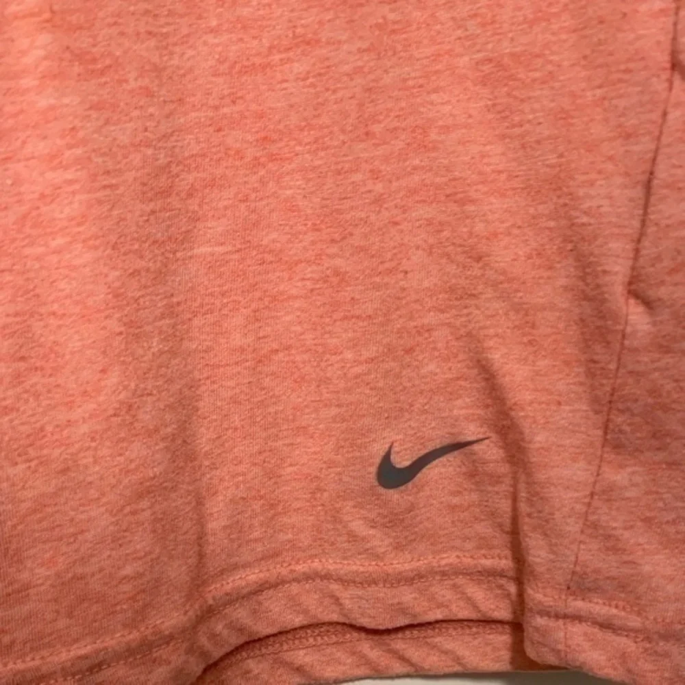 Nike | vneck